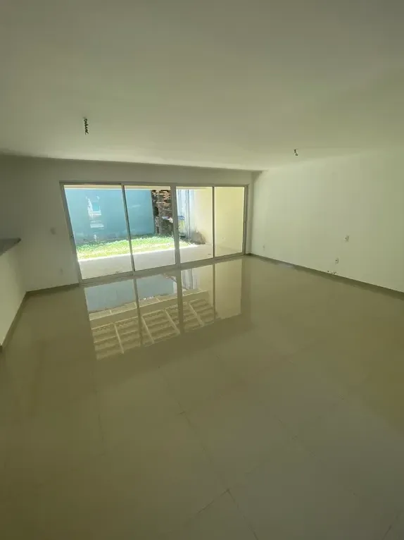 Foto do imóvel Casa de Condomínio com 4 Quartos à Venda, 185 m² em Rua Doutor Manoel Rodrigues Monteiro, 4465 - Praia do Futuro II, Fortaleza - CE