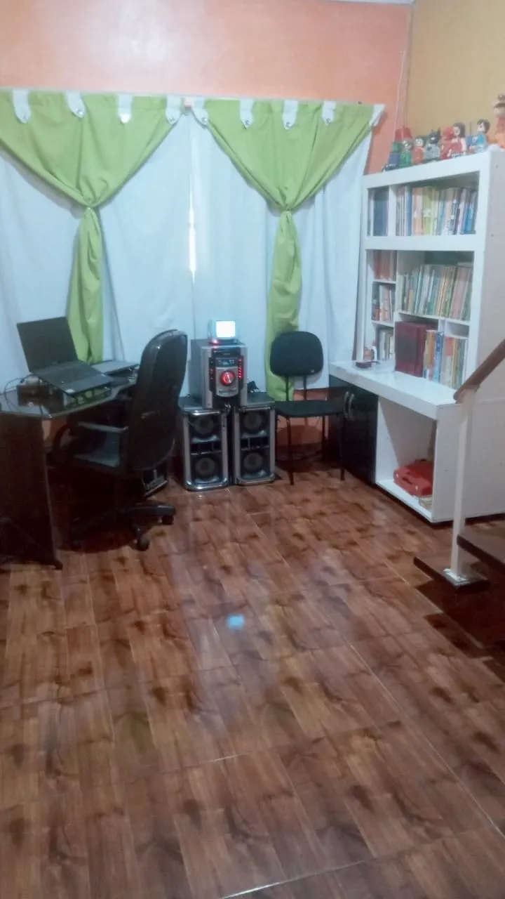 Imagem Chácara à venda 6 Quartos, 4 Vagas, 1600M², Campinas, Pindamonhangaba - SP
