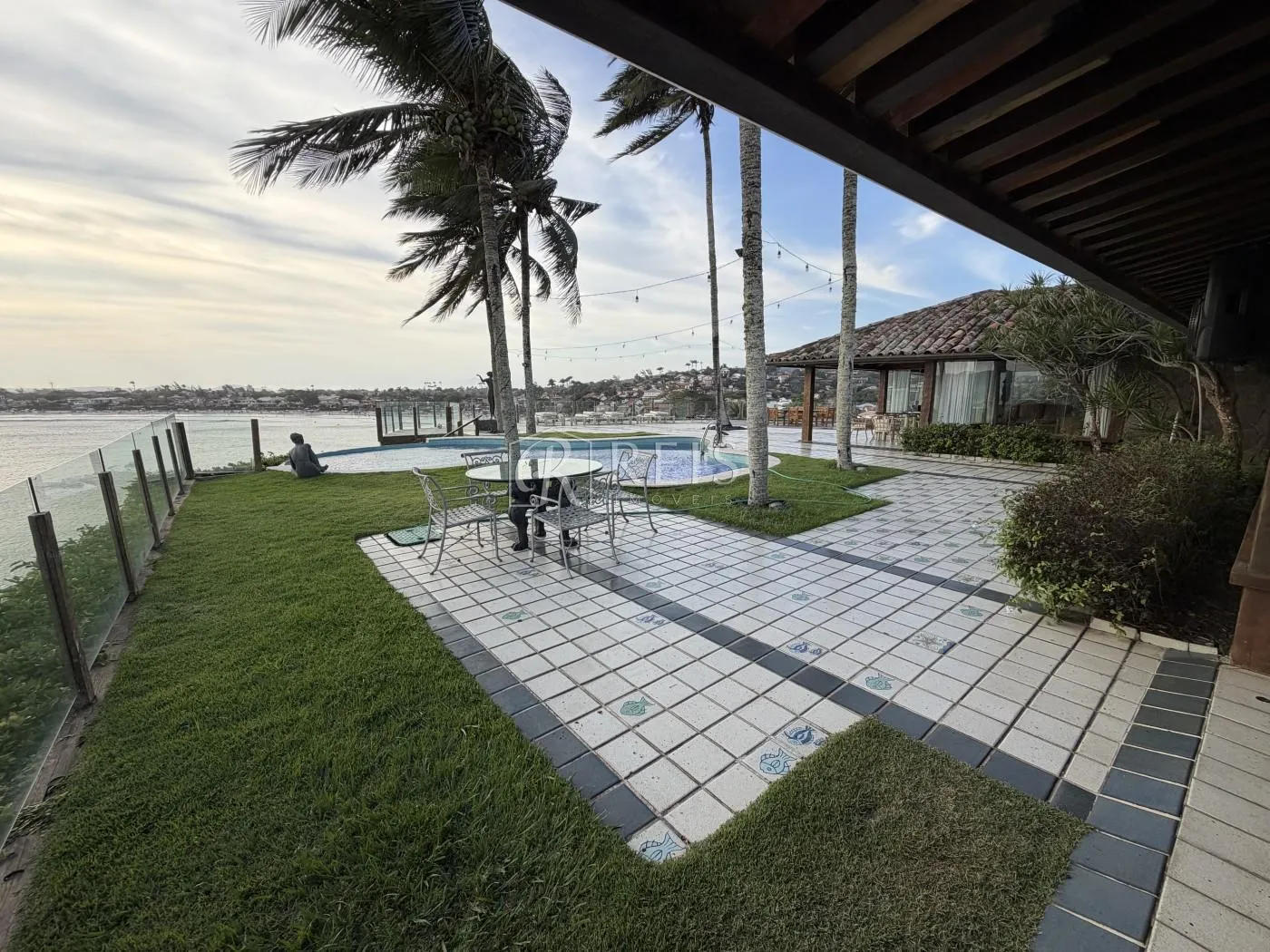 Imagem Casa para Venda em Armação dos Búzios, Geribá, 7 dormitórios, 7 suítes, 10 banheiros, 2 vagas