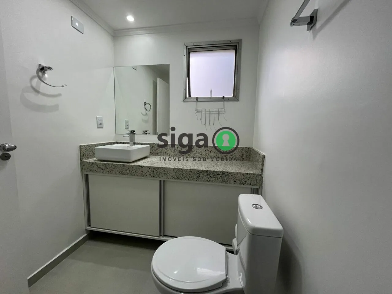 Imagem Apartamento com 2 quartos para alugar na Vila Olímpia