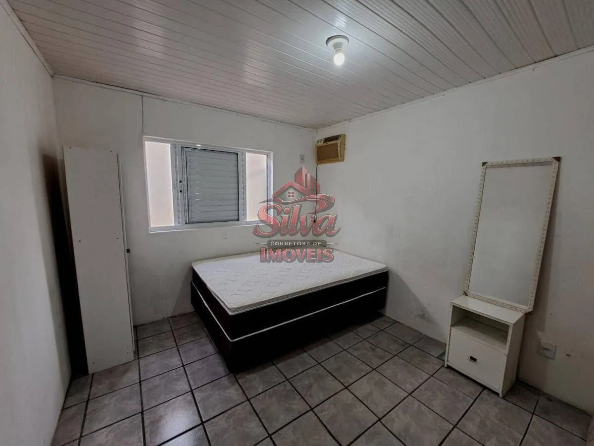 Imagem C301 | Casa com piscina à venda a 250m do mar no Mariluz