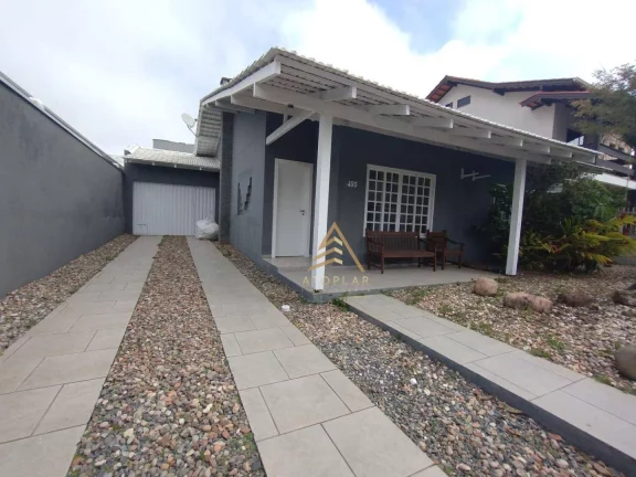 Foto do imóvel Casa com 3 dormitórios à venda, 150 m² por R$ 4.845.000,00 - Praia dos Amores - Balneário Camboriú/SC