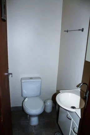 Imagem Sala Comercial 36 m² 200 metros do Metro Se Toda Mobiliada