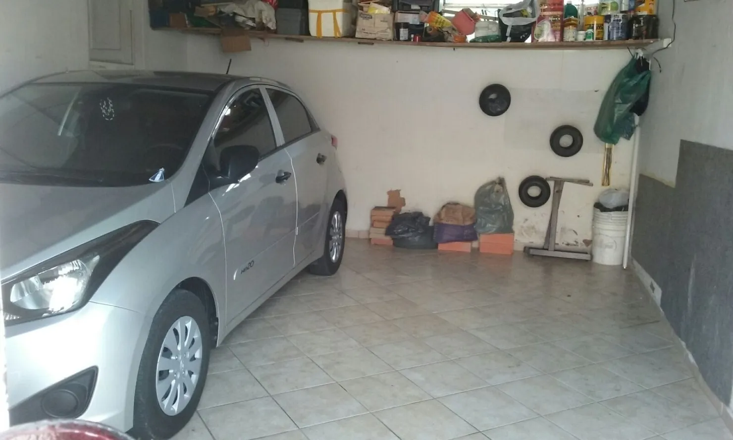 Imagem Comercial à venda 2 Quartos, 1 Suite, 2 Vagas, 200M², Centro, Aparecida - SP