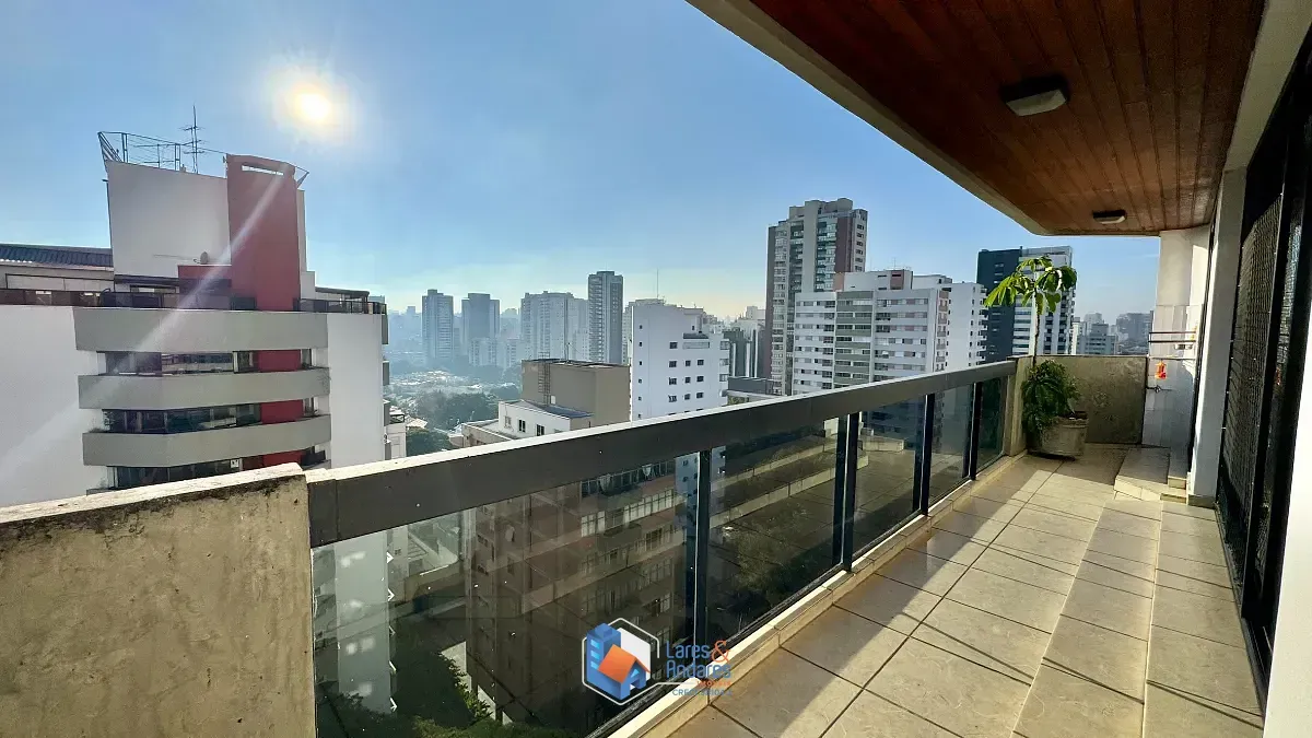 Imagem Cobertura para venda em Campo Belo com 5 quartos, sendo 4 suítes, 447m²
