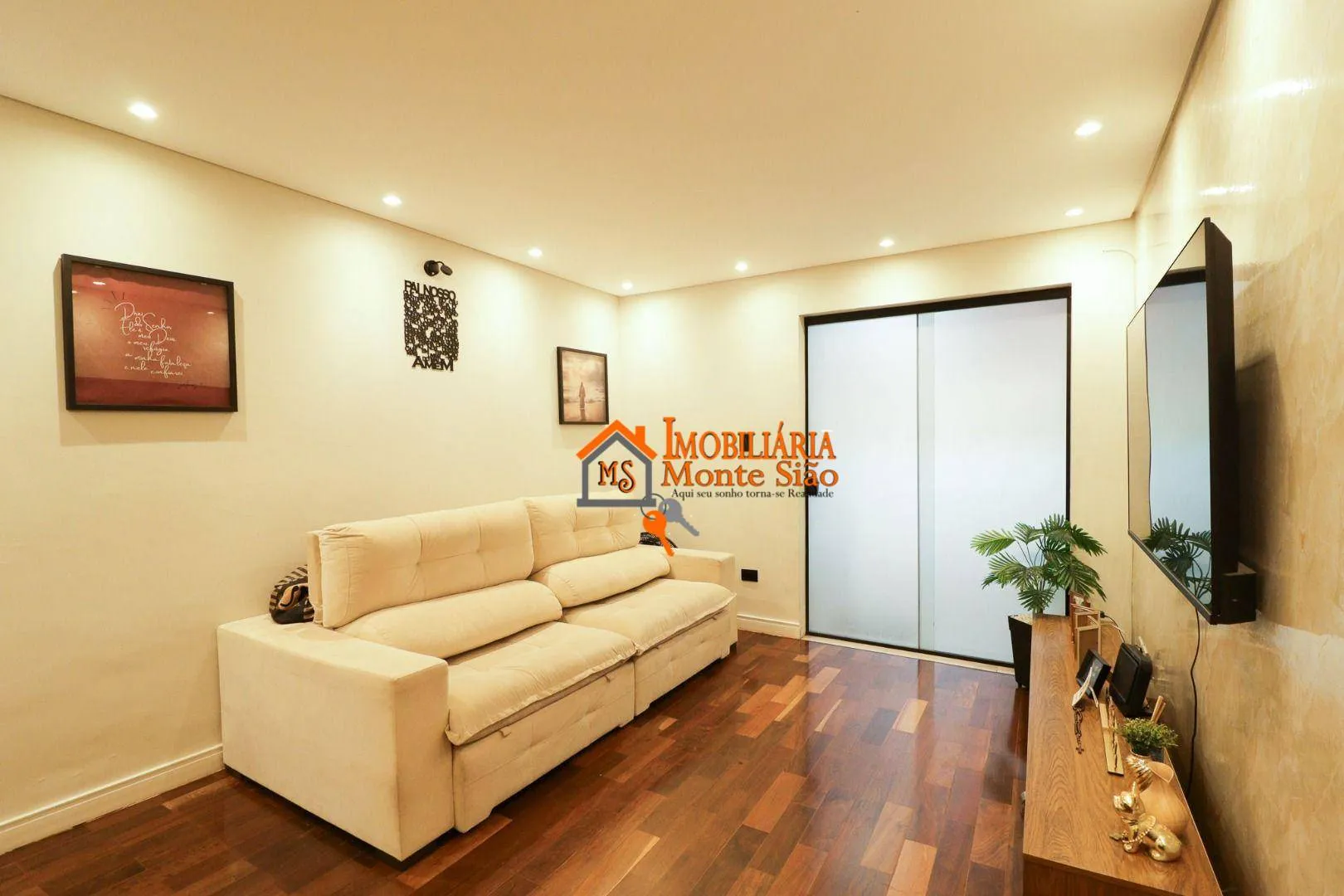 Imagem Sobrado com 3 dormitórios à venda, 100 m² por R$ 680.000,00 - Picanco - Guarulhos/SP