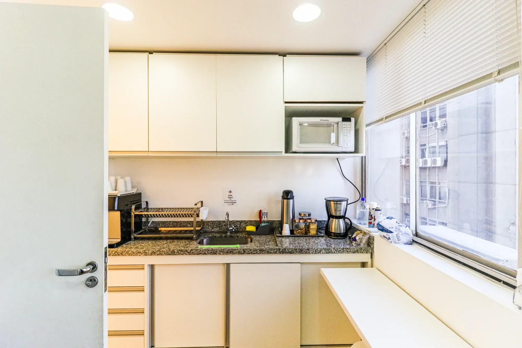 Imagem Sala Comercial à Venda ou Locação, 115 m² em Jardim Paulistano - São Paulo