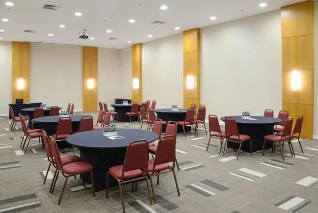 Imagem Flat disponível para locação no Staybridge Suítes São Paulo, com 38m², 1 dormitório e 1 vaga