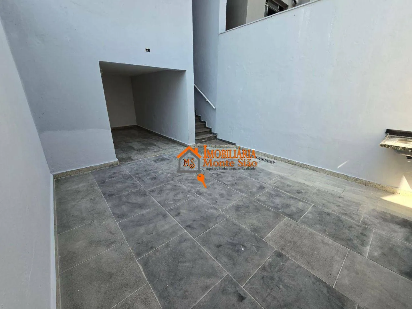 Imagem Sobrado com 2 dormitórios à venda, 174 m² por R$ 650.000,00 - Jardim Santa Cecília - Guarulhos/SP