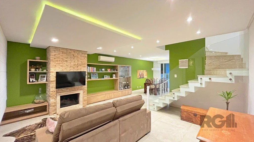 Imagem Ótima Casa a venda no bairro Espírito Santo com 3 suítes mobiliada por: R$900.000,00