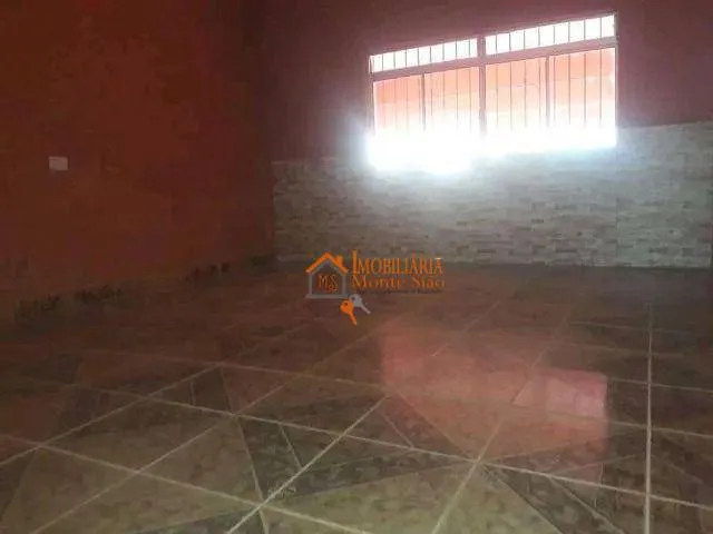 Imagem Sobrado com 3 dormitórios à venda, 225 m² por R$ 384.000 - Jardim Oliveira II - Guarulhos/SP