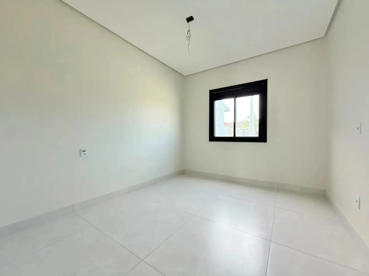 Imagem CASA EM BAIRRO À VENDA