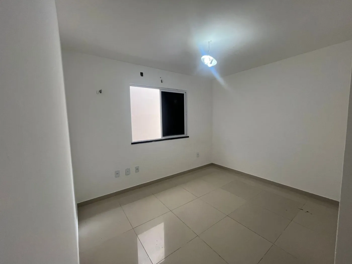 Imagem Casa para Venda em Fortaleza, Sapiranga, 3 dormitórios, 3 suítes, 3 vagas