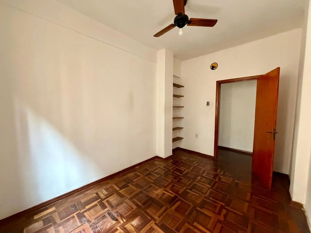 Imagem Apartamento 2 dormitórios sacada com 90m2 no centro histórico.