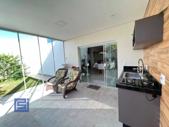 Imagem Casa com 3 dormitórios à venda, 255 m² por R$ 2.000.000,00 - Residencial dos Ipes - Socorro/SP