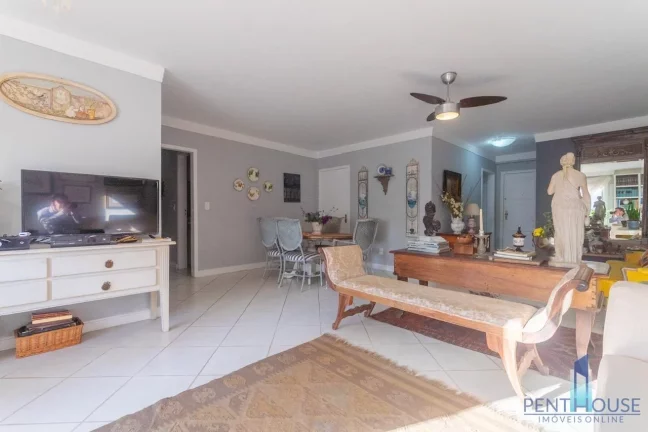 Imagem Apartamento Quadra Mar para Venda em Balneário Camboriú, CENTRO, 3 dormitórios, 1 suíte, 2 banheiros, 1 vaga