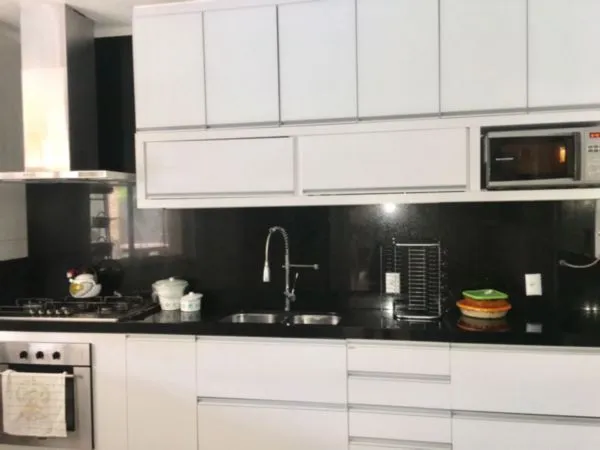 Imagem Casa Condominio para Venda - 414m², 4 dormitórios, sendo 4 suites, 4 vagas - Belém Novo