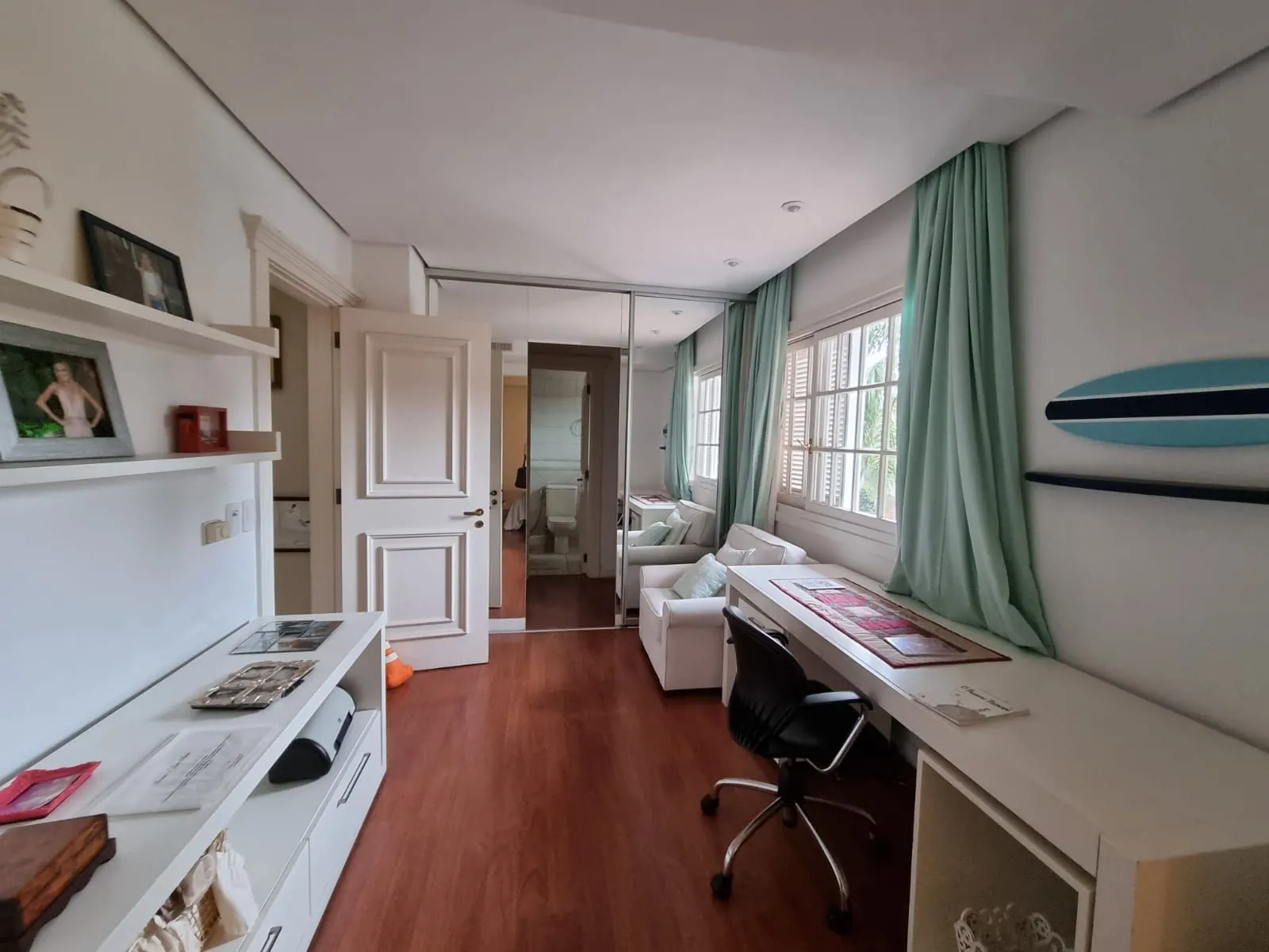 Imagem Casa em condomínio 515,73m2, 04 suítes no Bairro Boa Vista