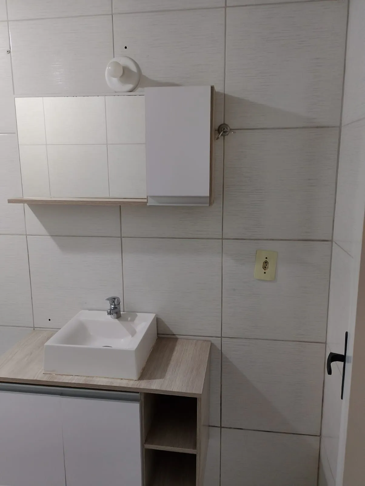 Imagem Apartamento Térreo, 02 dormitórios, 60,59m2 área privativa, quiosque com churrasqueira, Menino Deus