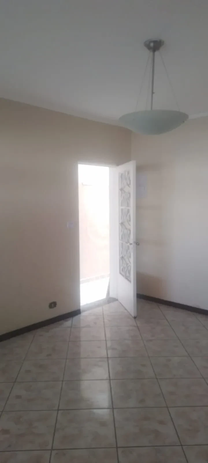 Imagem Sobrado com 2 Quartos à Venda ou Locação, 367 metros em Vila Menck - Osasco