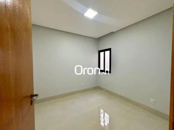 Imagem Casa à venda, 122 m² por R$ 850.000,00 - Jardim Mirabel - Goiânia/GO