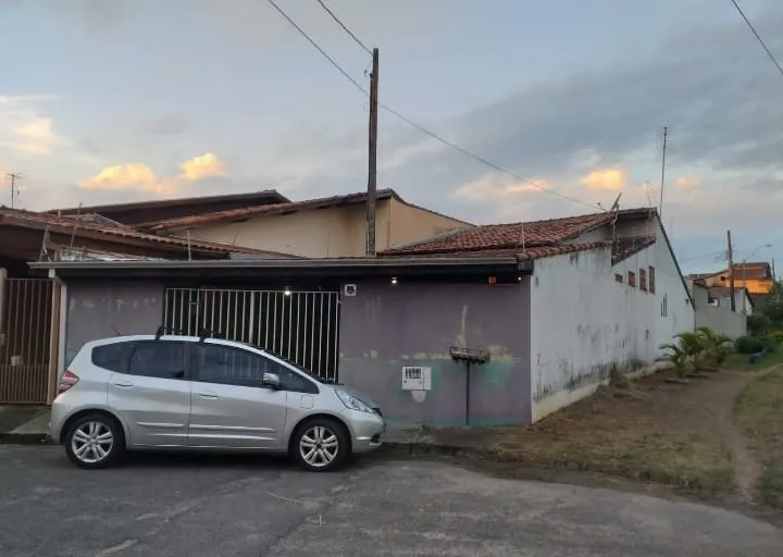 Imagem Casa à venda 2 Quartos, 1 Vaga, 135M², Residencial Mombaça, Pindamonhangaba - SP