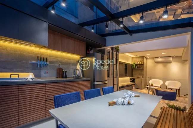 Imagem Triplex no Panamby - Moderno com fino acabamento 145 metros 2 dormitórios 2 suítes 2 baheiros 3 va...