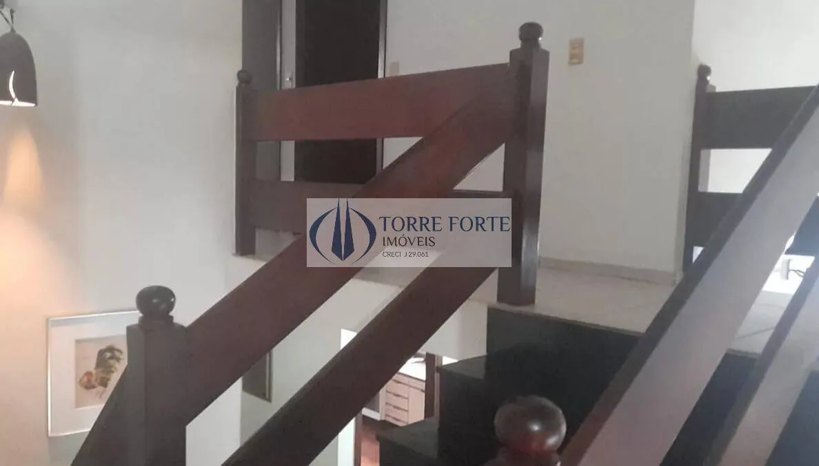 Imagem Casa espaçosa 400 m² 5 dormitórios 2 suítes 4 banheiros 4 vagas de garagem