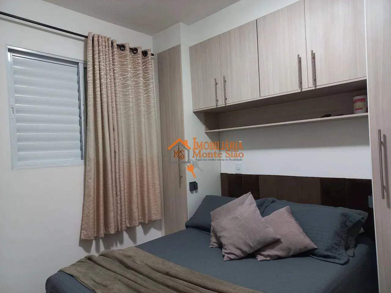 Imagem Apartamento com 2 dormitórios à venda por R$ 303.000,00 - Jardim Silvestre - Guarulhos/SP