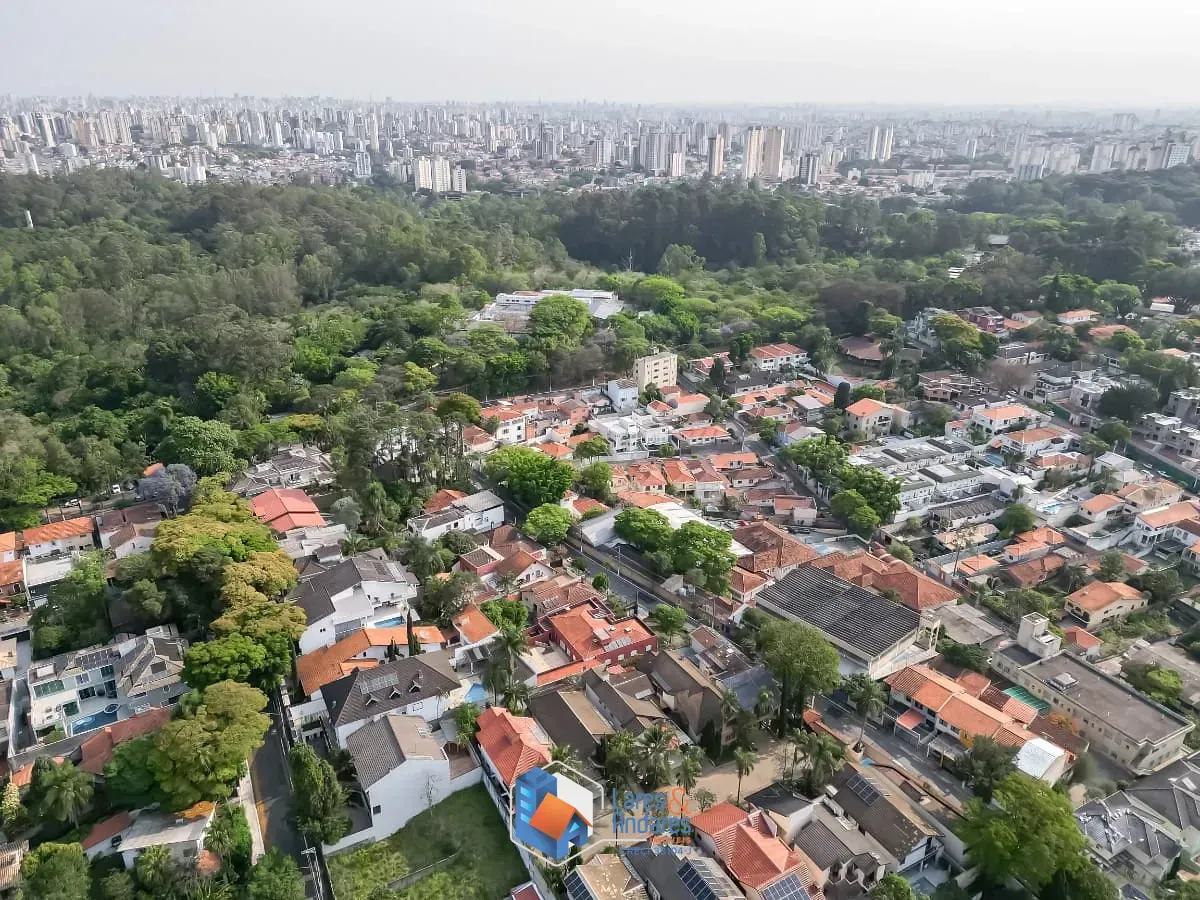 Imagem Casa para venda em Jardim Floresta com 4 quartos, sendo 3 suítes, 409m²