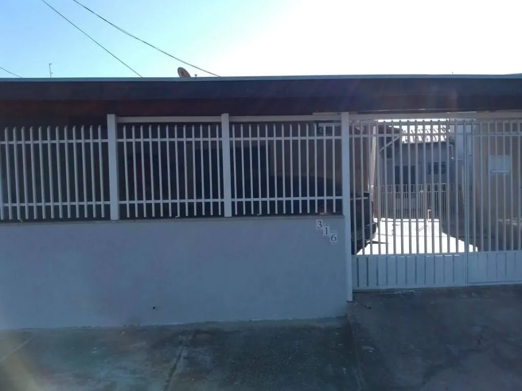 Imagem Casa à venda 3 Quartos, 1 Suite, 4 Vagas, 175M², Loteamento Residencial Andrade, Pindamonhangaba - SP
