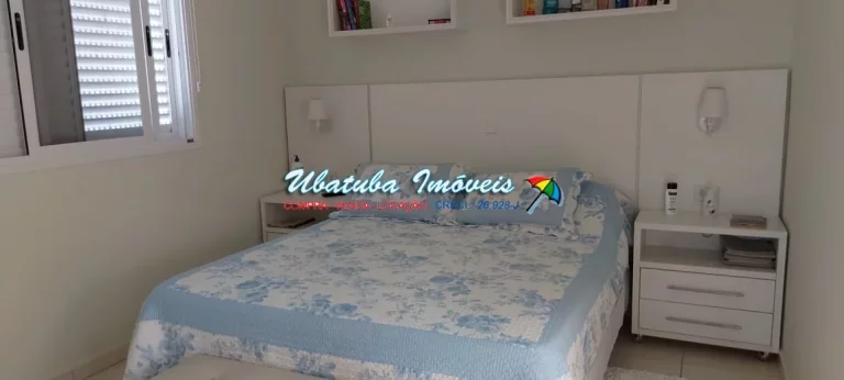 Imagem Linda casa condomínio fechado com 03 dormitórios e piscina