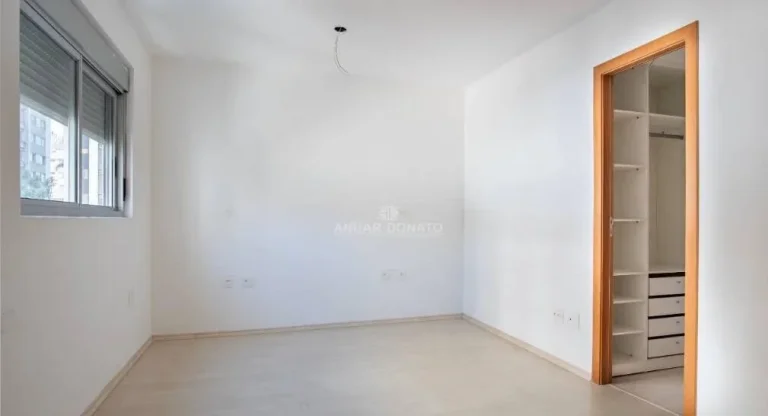 Imagem APARTAMENTO COM 04 QUARTOS, SUÍTE E 04 VAGAS NO LOURDES!!!!!