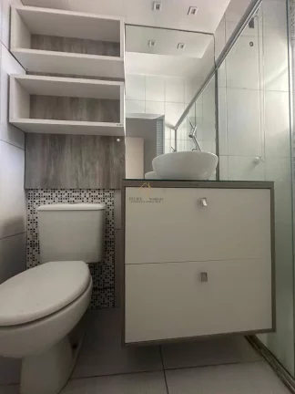 Imagem Casa de esquina tem piscina 2 dormitórios c/ suíte no Condomínio Terra Nova