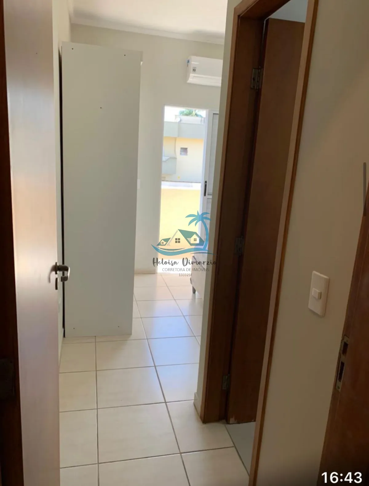 Imagem Apartamento com 2 dormitórios a venda em Ubatuba na região central, ao lado do aeroporto .
