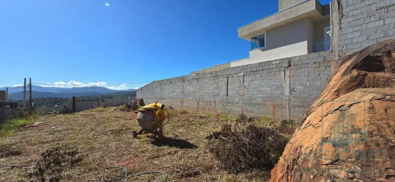 Imagem Terreno de 500m² com Projeto Aprovado – Parque Bela Vista – Terra Preta