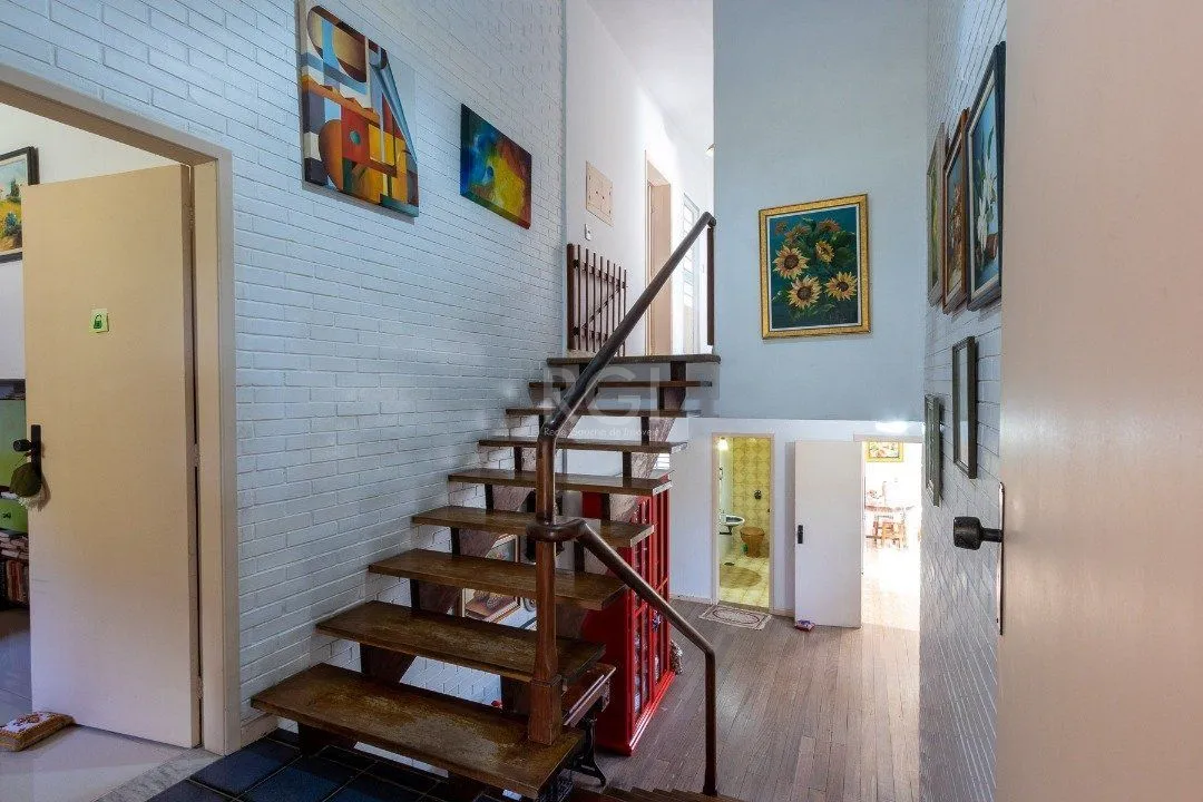Imagem Casa para Venda - 400m², 5 dormitórios, sendo 2 suites, 4 vagas - Vila Assunção