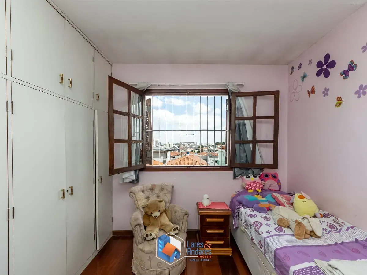 Imagem Casa para venda em Vila Marari com 3 quartos, sendo 2 suítes, 180m²