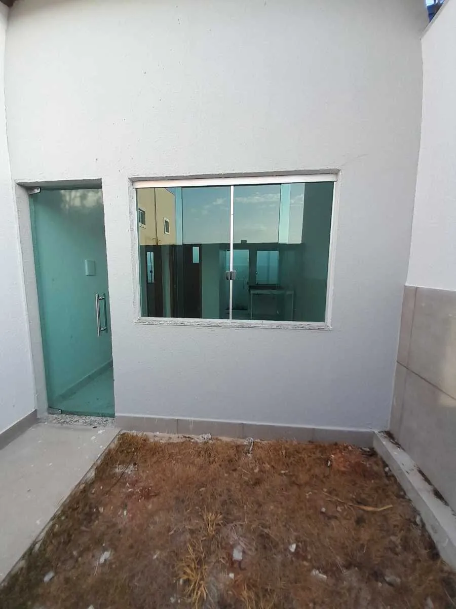 Imagem Casa à venda, 2 quartos, 1 vaga, Novo Centro - Santa Luzia/MG