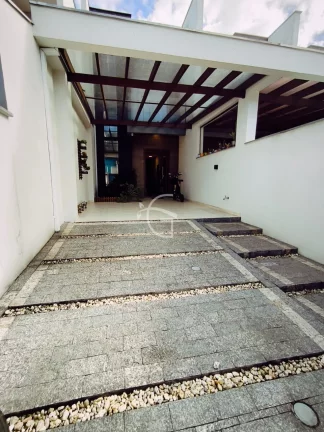 Imagem Linda casa à venda!
