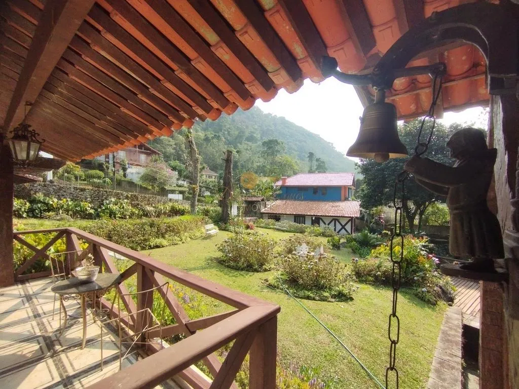 Imagem Casa para Venda em Teresópolis / RJ no bairro Parque do Ingá