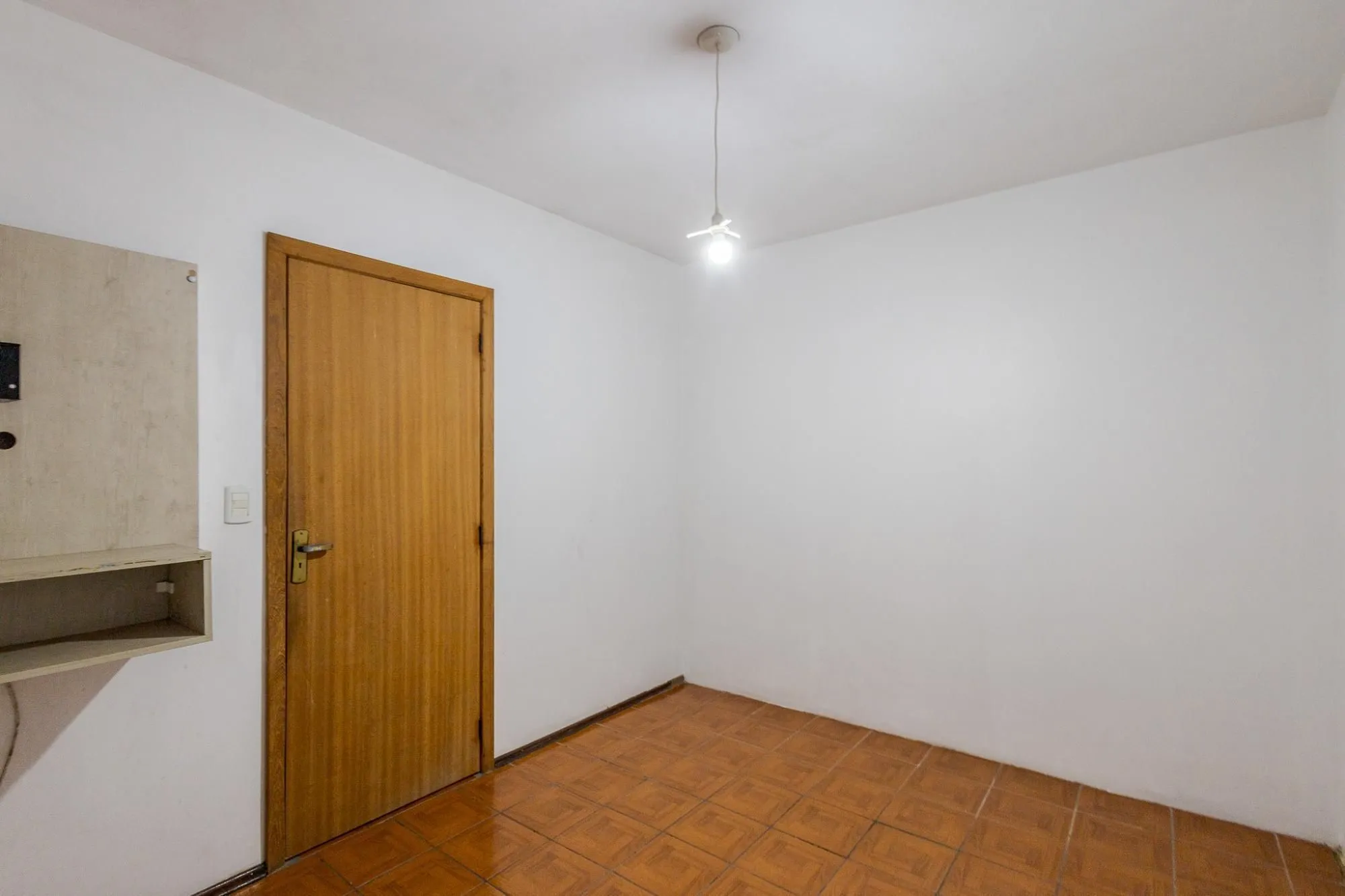 Imagem Casa para Venda - 210m², 4 dormitórios, 2 vagas - Petrópolis