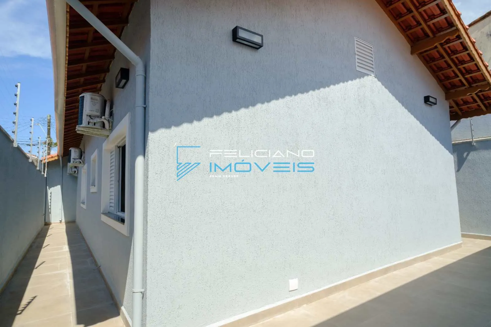 Imagem Casa com 4 quartos, Solemar, Praia Grande - R$ 1.19 mi, Cod: 7186