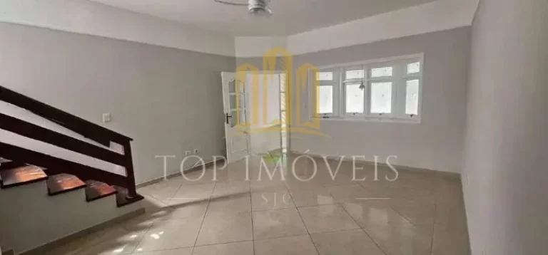 Imagem Maravilhosa casa três dormitórios suítes com sacadas ambiente integrados na reserva do bosque