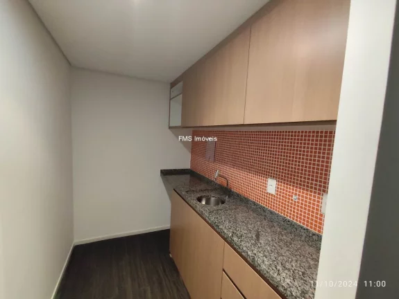 Imagem Conjunto comercial com 320m² próximo a Avenida Paulista.