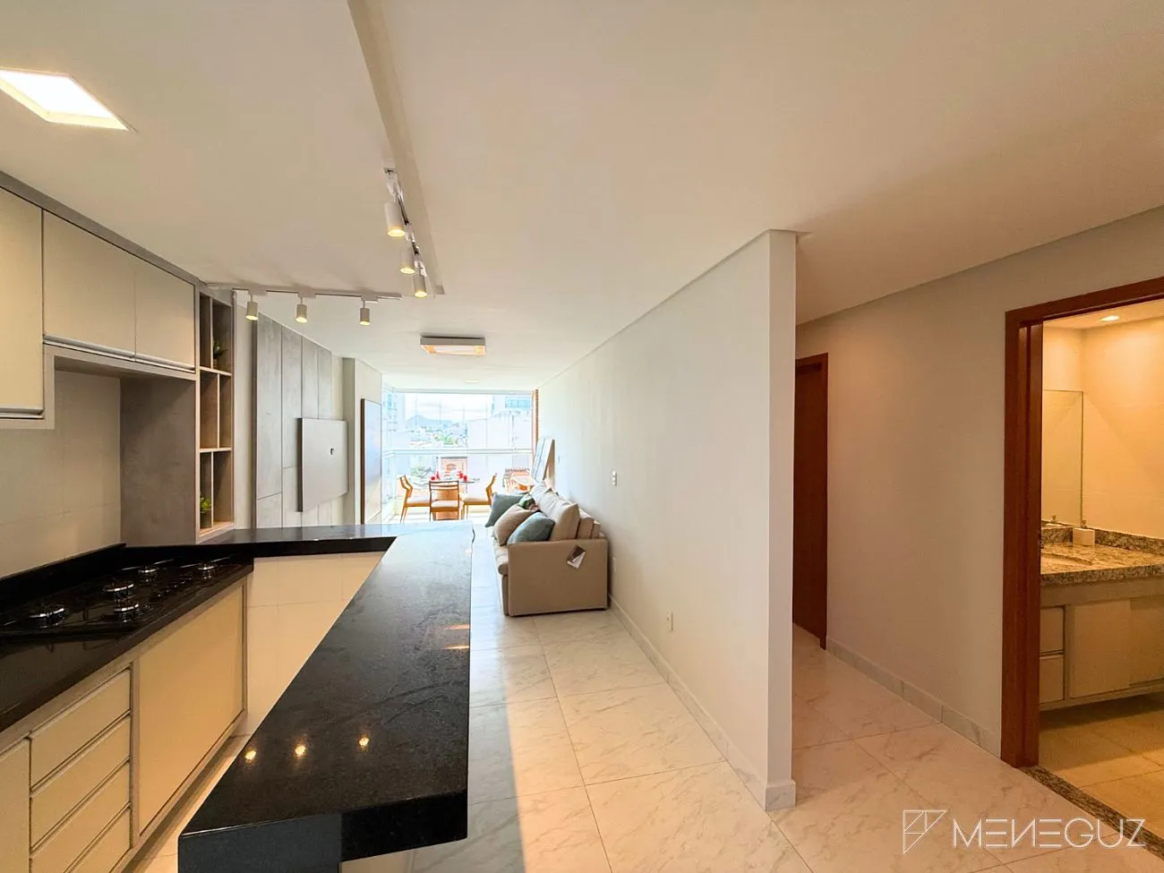 Imagem Exclusividade e pronto para morar: Apartamento 3 quartos no Solar do Porto com vista mar