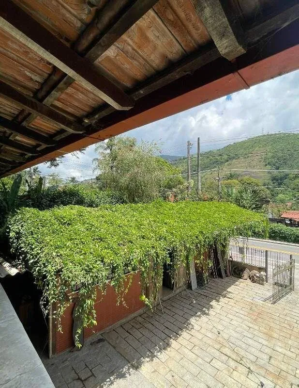 Imagem Prédio Comercial para Venda em Petrópolis / RJ no bairro Itaipava
