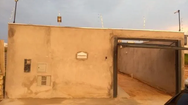 Imagem CASA NOVA EM CONDOMÍNIO- MONTE MOR