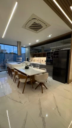 Imagem CASA RESIDENCIAL em JOINVILLE - SC, SANTO ANTÔNIO