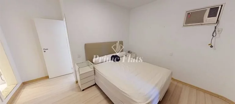 Imagem Flat disponível para locação no Saint Régis no Jardim Paulista, com 70m², 1 dormitório e 1 vaga de garagem